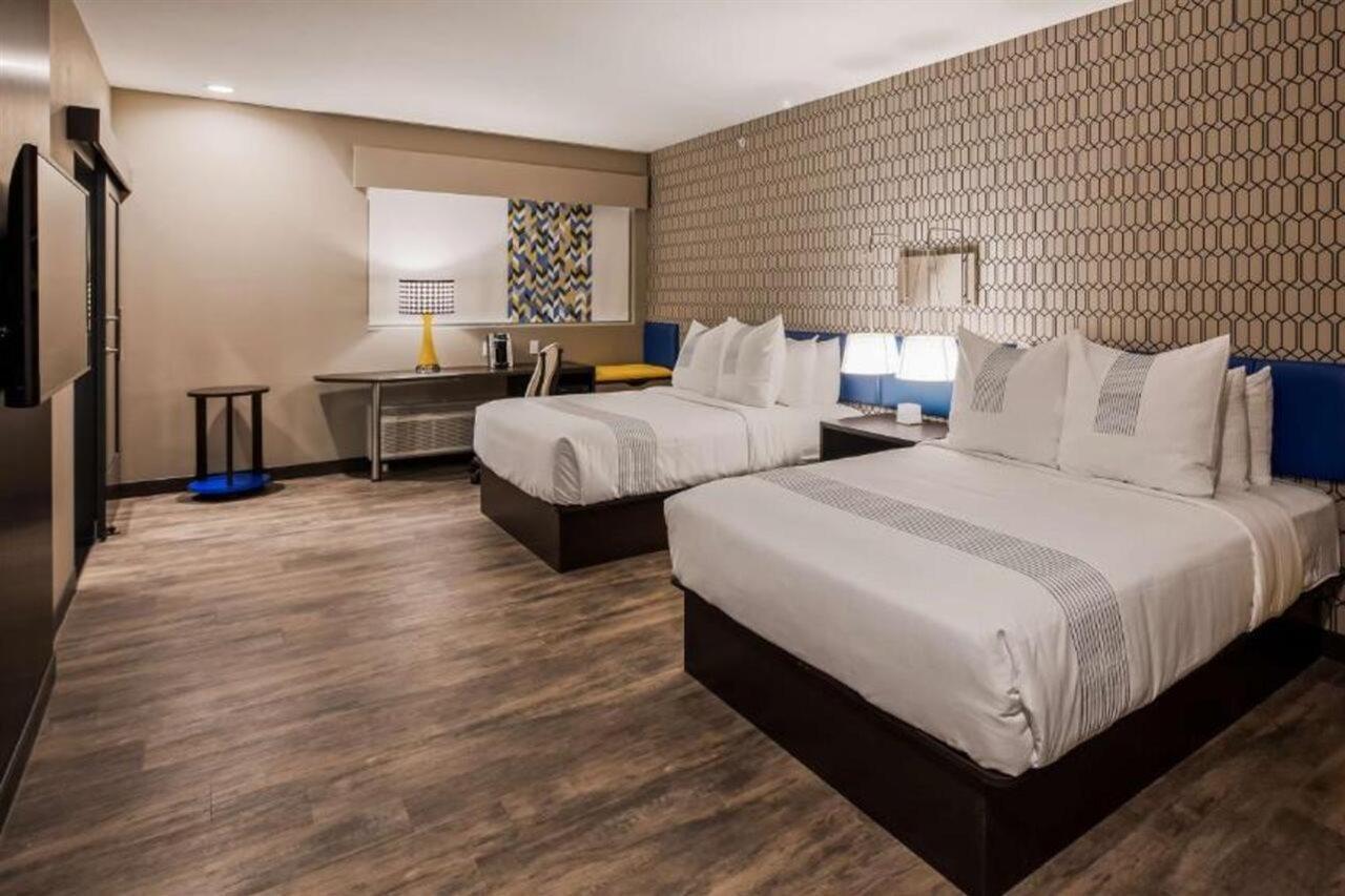 Glo Best Western Tulsa-Catoosa East Route 66 Exteriér fotografie